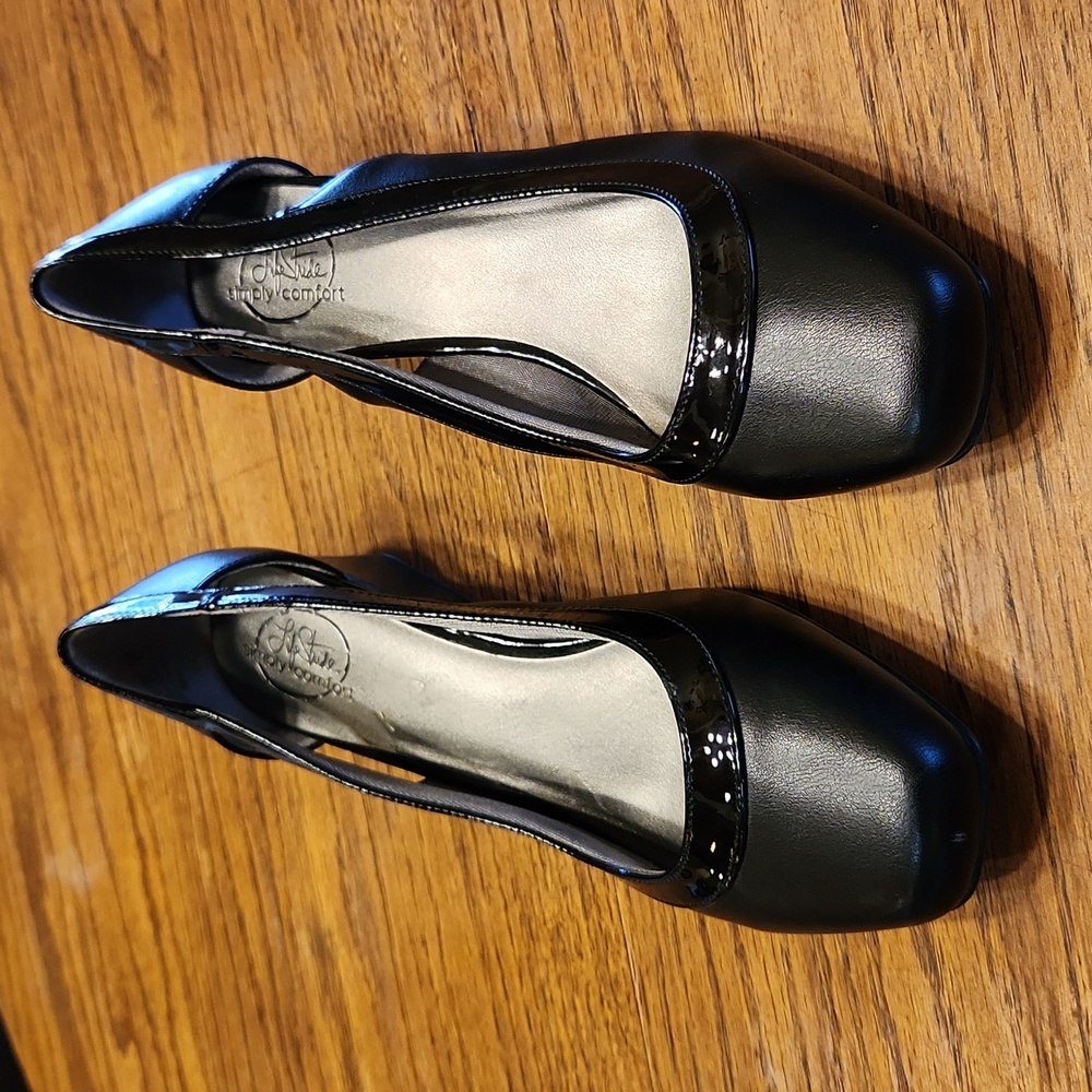 Life Stride Gabi Size 10